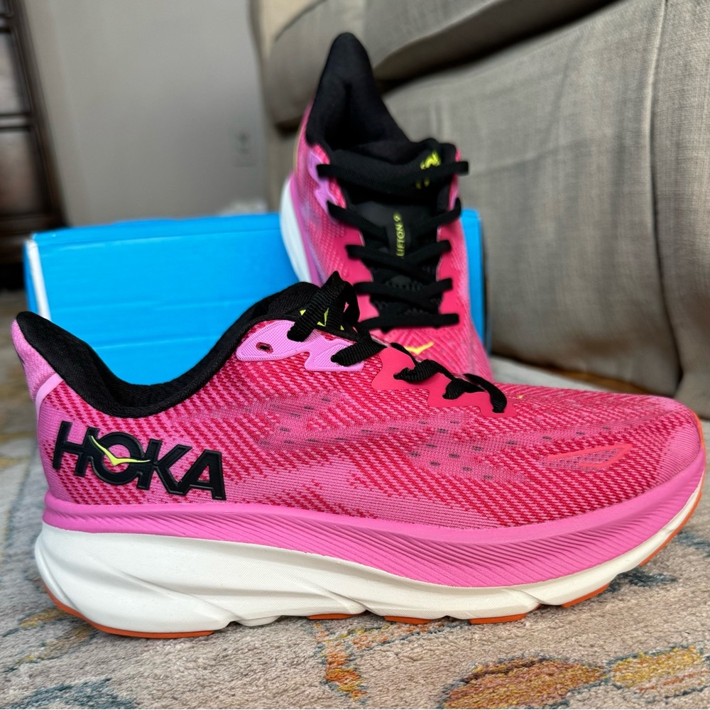 Women’s pink Hoka sneakers. Size 7 1/2 Brand new, never worn in box.